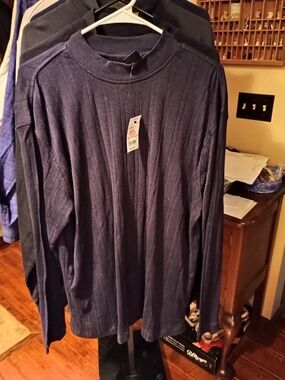 jf j.ferrar Men's Navy Ribbed Long-Sleeve Pullover Bin 1